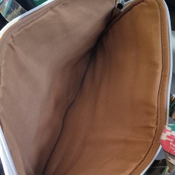 Colorful Geometric Patterned Bag - Picture 4 of 6